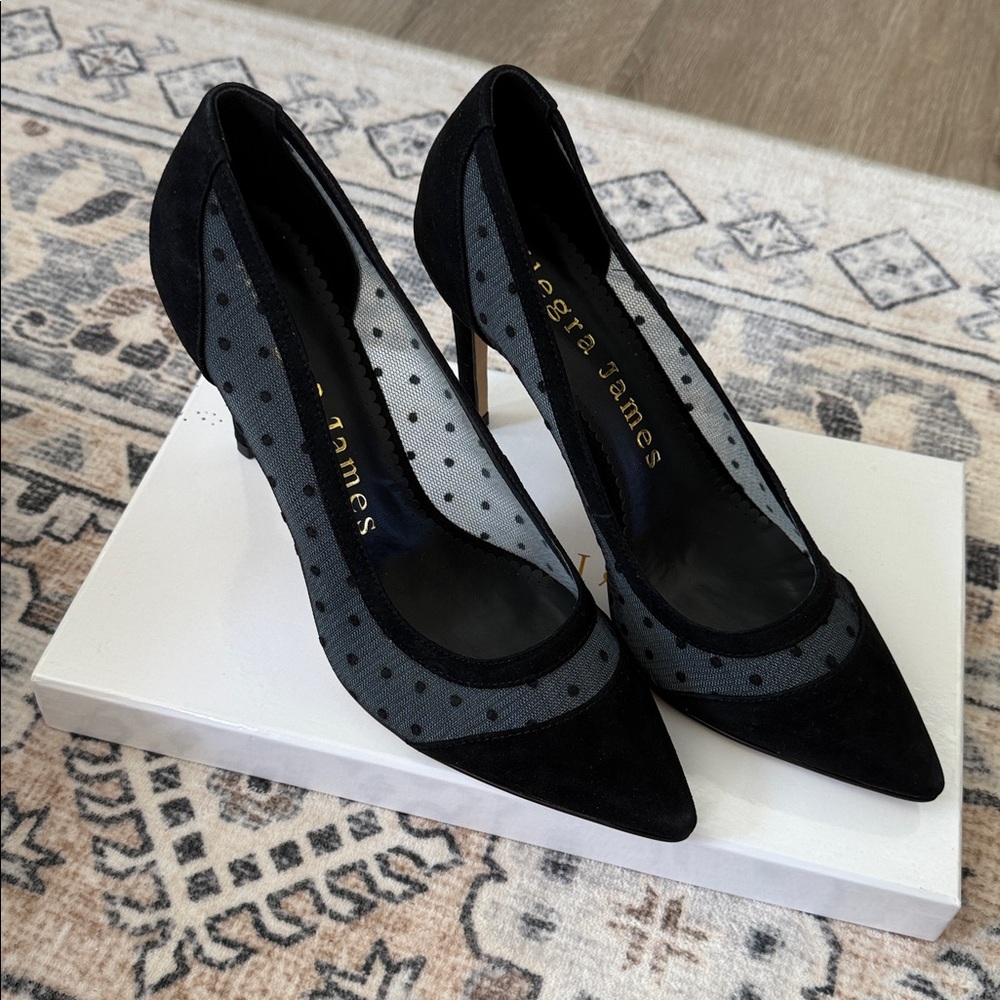 NEW ALLEGRA JAMES Suede Debbie Pumps black for women size 9